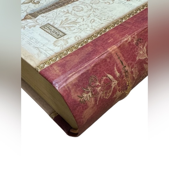 Book Keepsake Box Magnetic Closure Paris Eiffel Tower Hidden Stash Box collectib - Picture 7 of 15